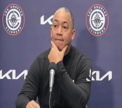 坚韧铸就辉,新星侧翼球,员砥砺前行,开云彩票开奖查询,开奖结果,互动预测平台,实时开奖,手机开奖查询