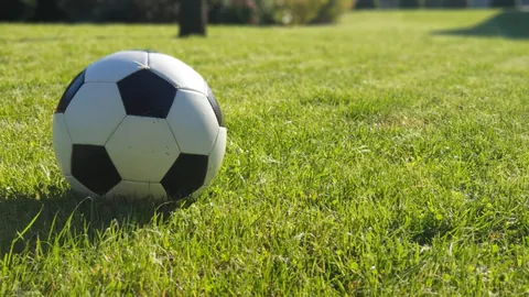 昨日辉煌再续，今日客战波动考验，永恒胜利需保持警惕！